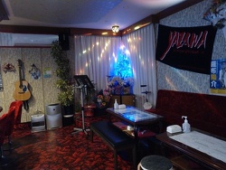 カラオケスタジオ「心」